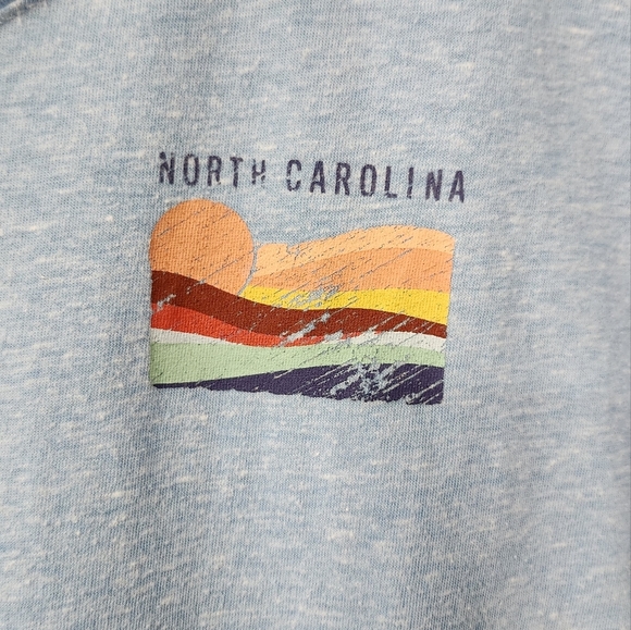 State of Mine Women's NC Long Sleeve T-Shirt M North Carolina Mountain V-Neck - Picture 3 of 8
